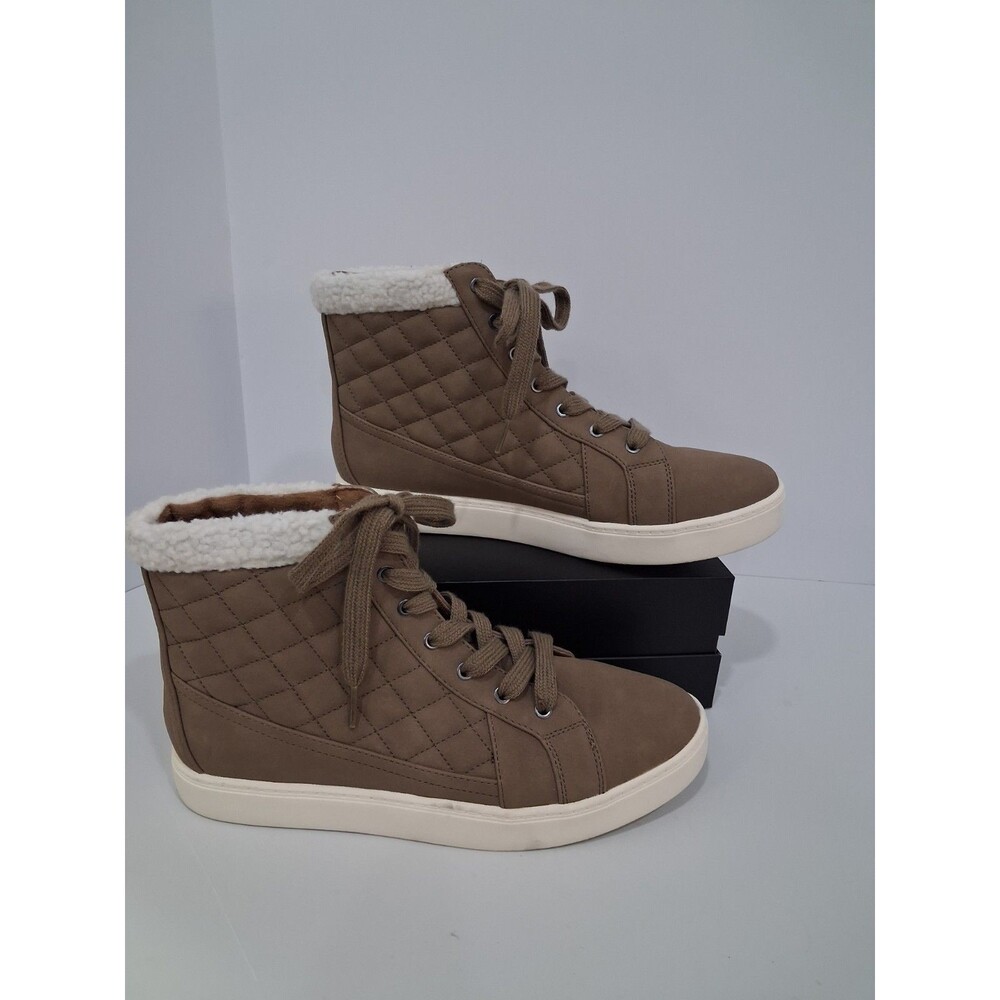 Wonderly Winny High Top Sneakers Sz9.5 Quilted Lace Up Booties Faux Sherpa Taupe
